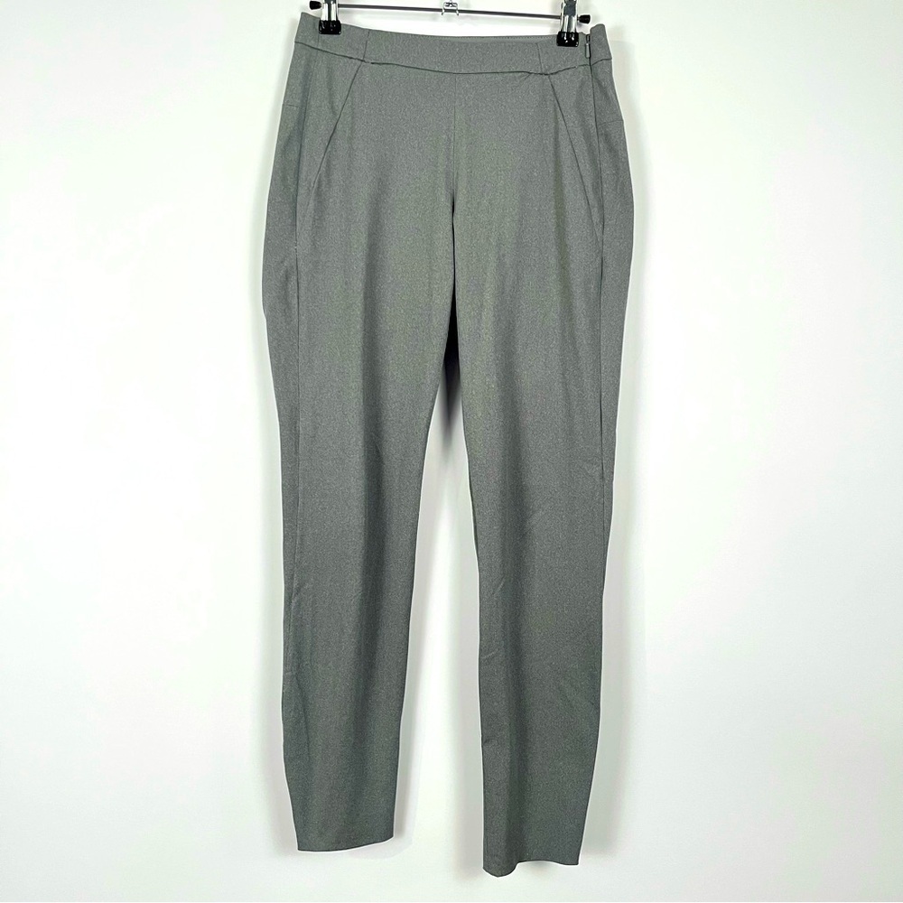 2/$30 Ministry of Supply Women’s Kinetic Skinny Pants – Charcoal Grey – Size 00